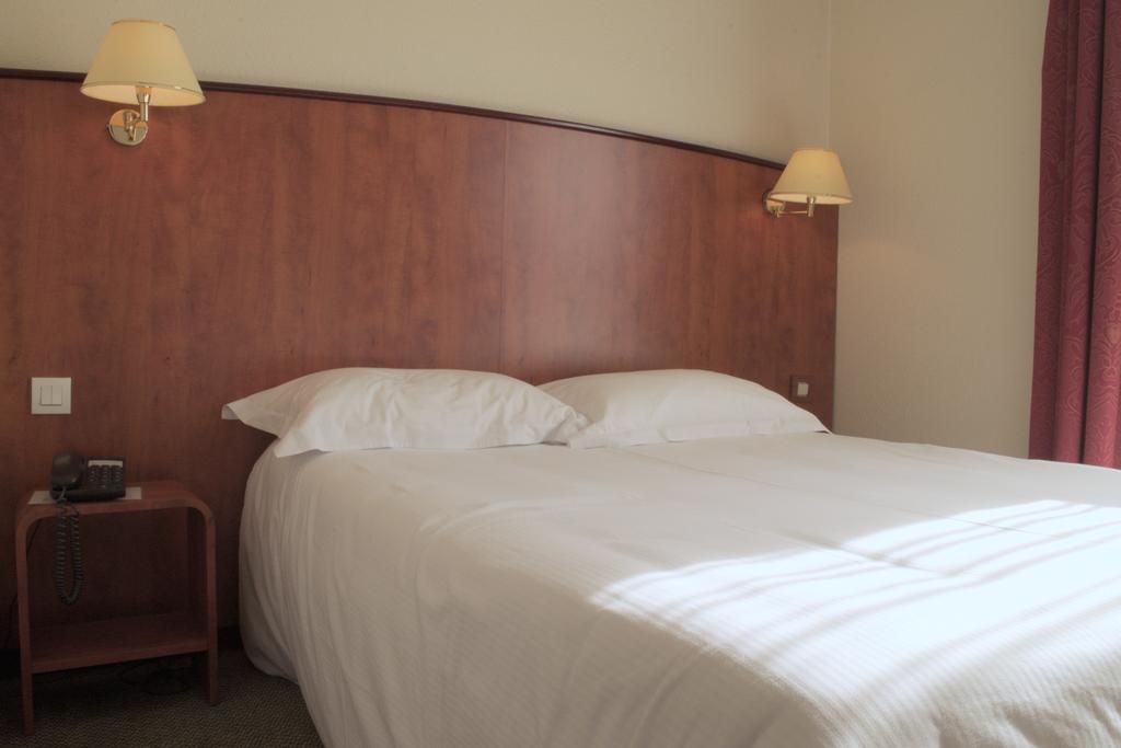 בלנאק Inter-Hotel Toulouse Aeroport חדר תמונה