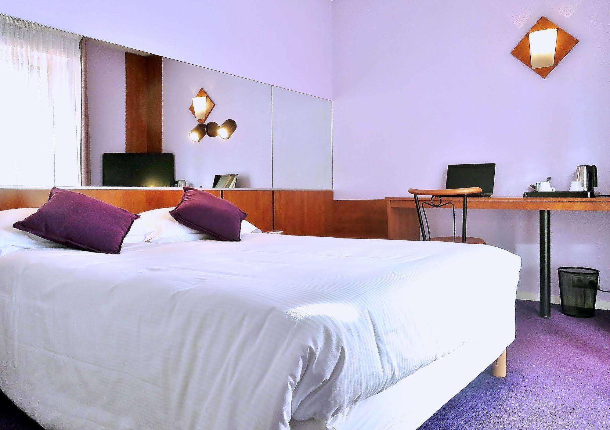 בלנאק Inter-Hotel Toulouse Aeroport מראה חיצוני תמונה